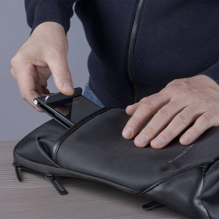 Беспроводное зарядное устройство Deppa Charger Slim, черный